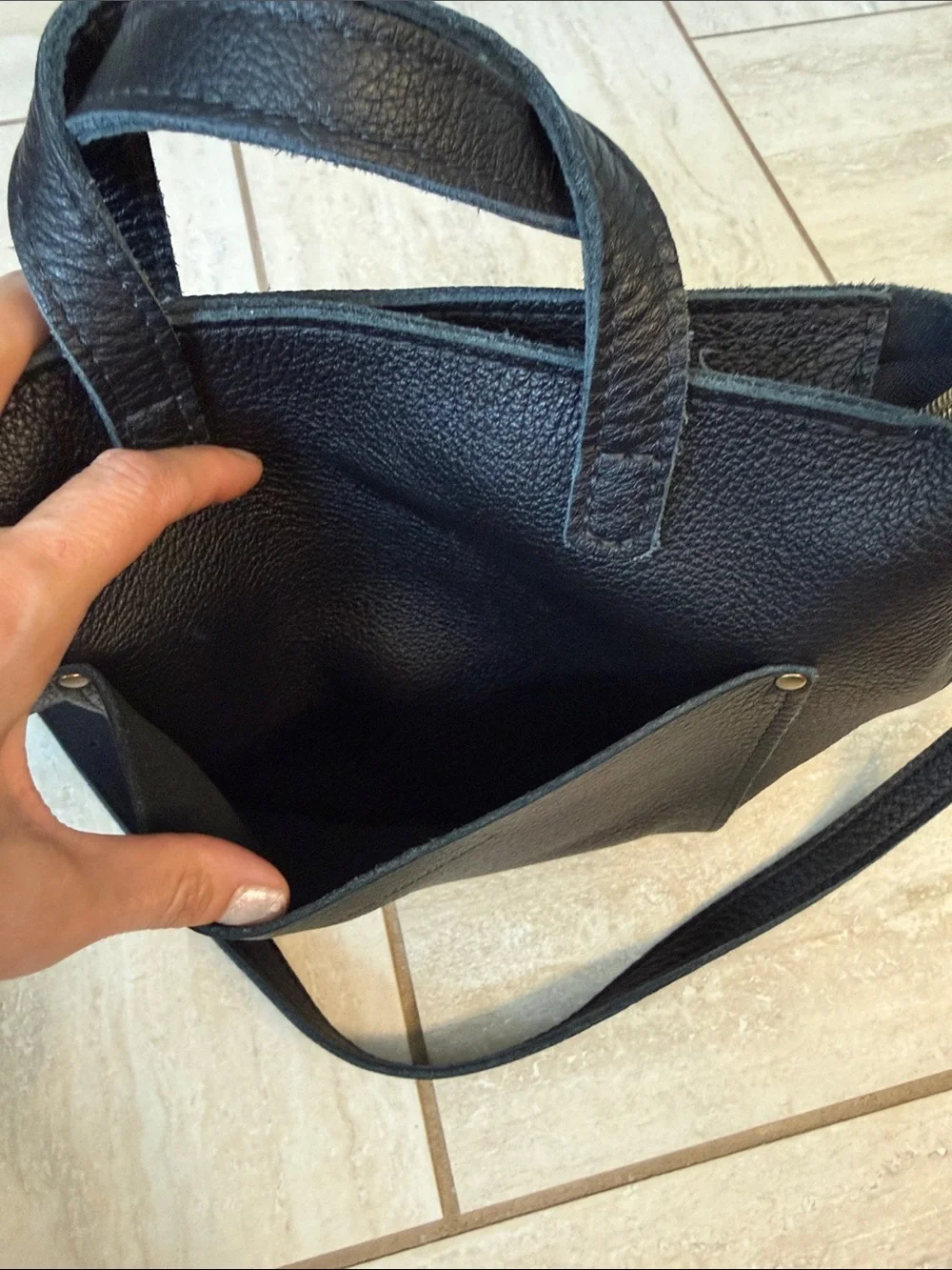Portland Leather Goods Mini Zippered Crossbody Tote Pebbled - Picture 10 of 16